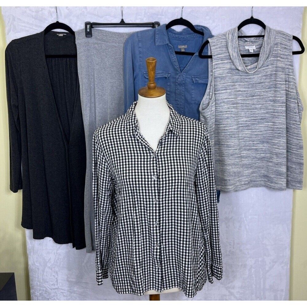 Lot of J. Jill 4 Tops and 1 Bottom Multicolor Sizes Small Medium XL